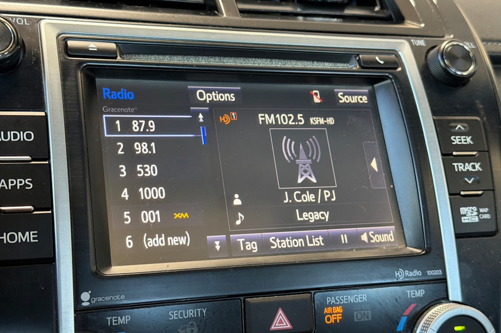 Thumbnail: 2014 Toyota Camry - 13