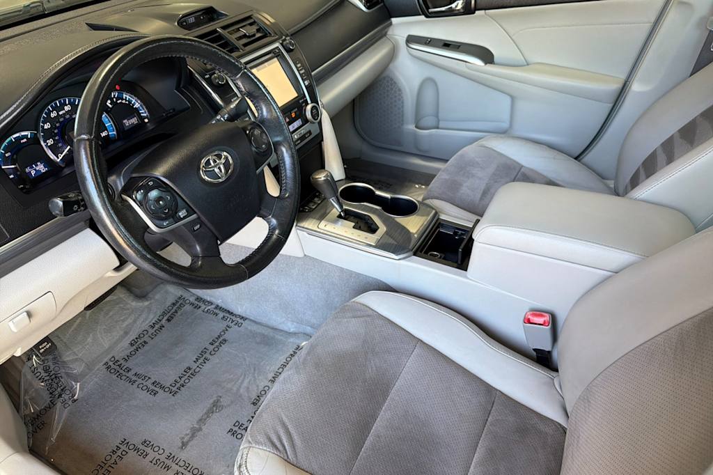 Thumbnail: 2014 Toyota Camry - 9