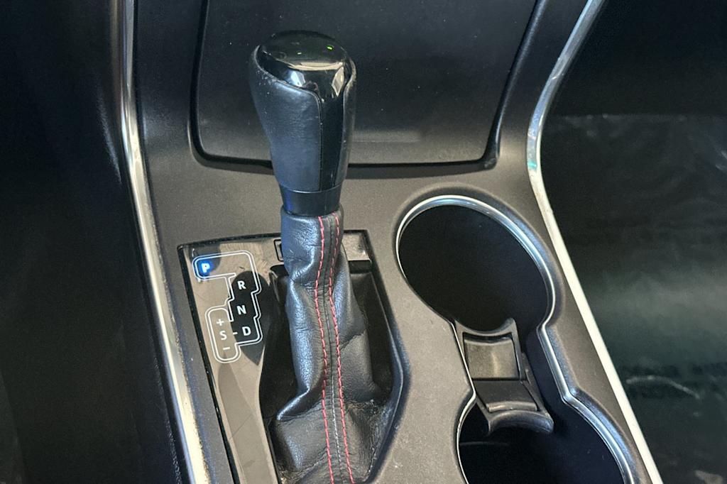 Thumbnail: 2016 Toyota Camry - 14