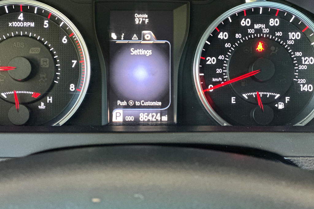 Thumbnail: 2016 Toyota Camry - 29
