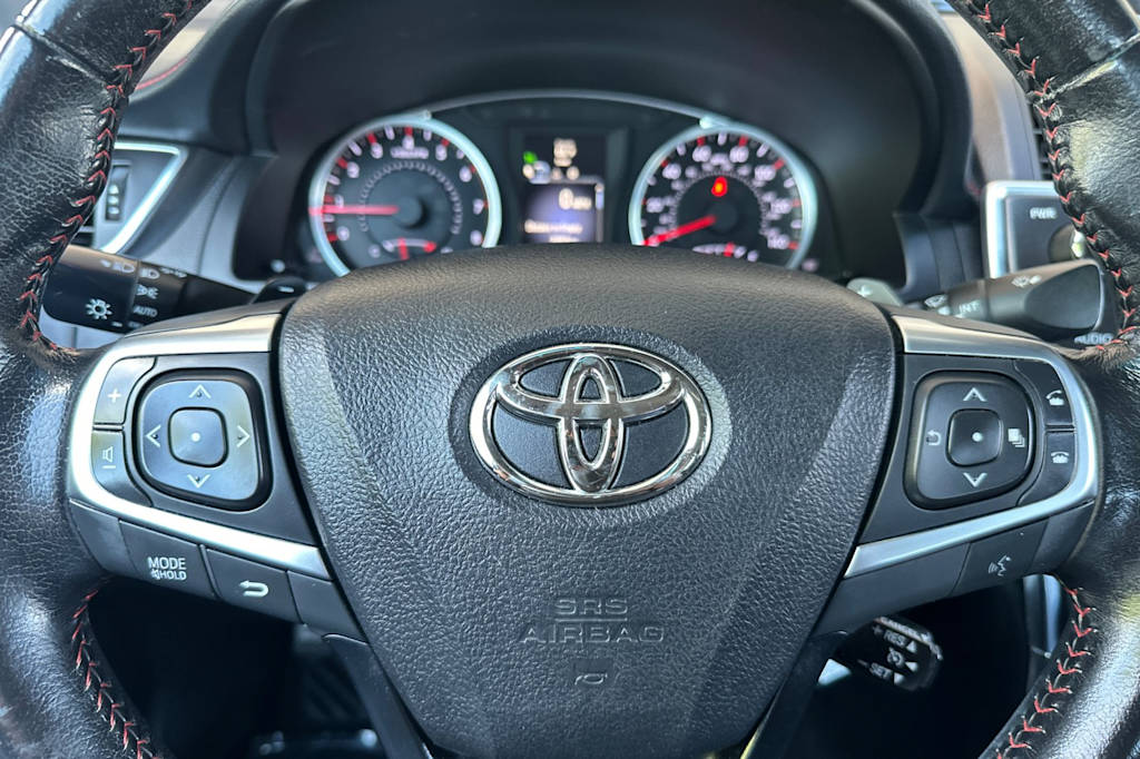 Thumbnail: 2016 Toyota Camry - 27