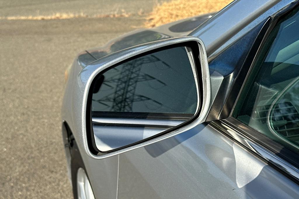 Thumbnail: 2010 Toyota Camry - 18