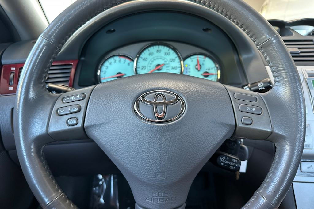 Thumbnail: 2004 Toyota Camry Solara - 25