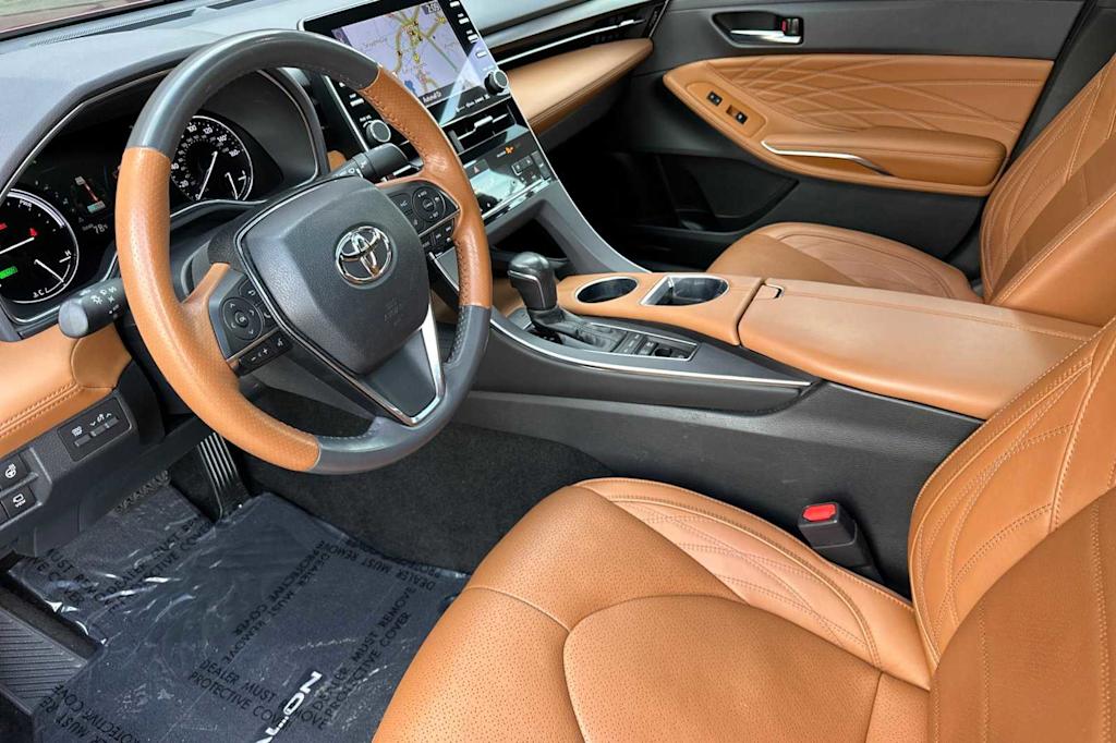 2020 Toyota Avalon Limited 9