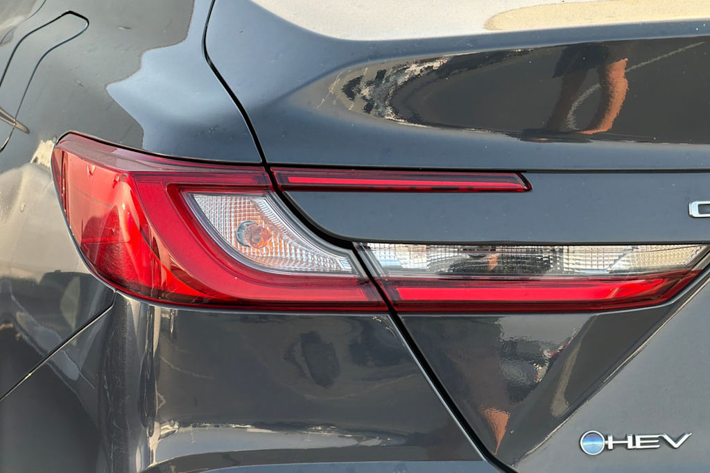Thumbnail: 2025 Toyota Camry - 16