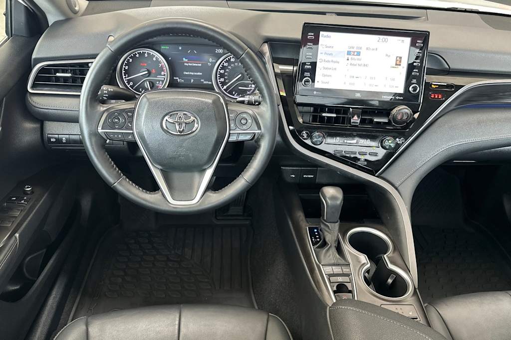 Thumbnail: 2022 Toyota Camry - 11