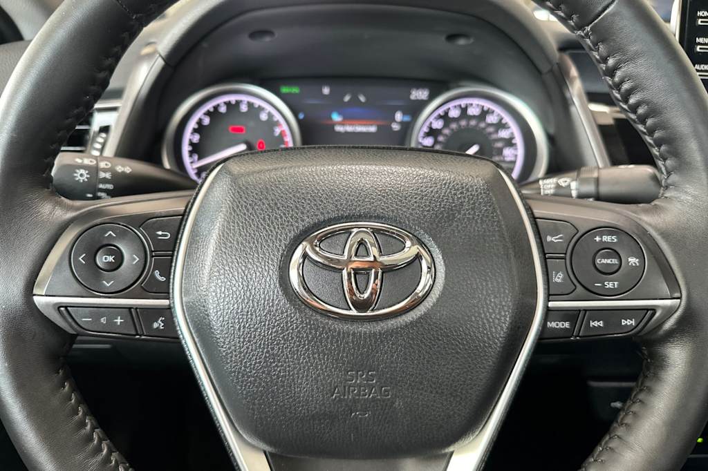 Thumbnail: 2022 Toyota Camry - 29