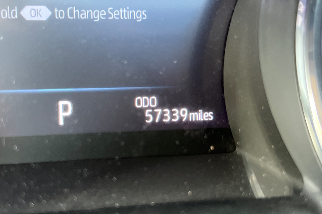 Thumbnail: 2020 Toyota Camry - 31