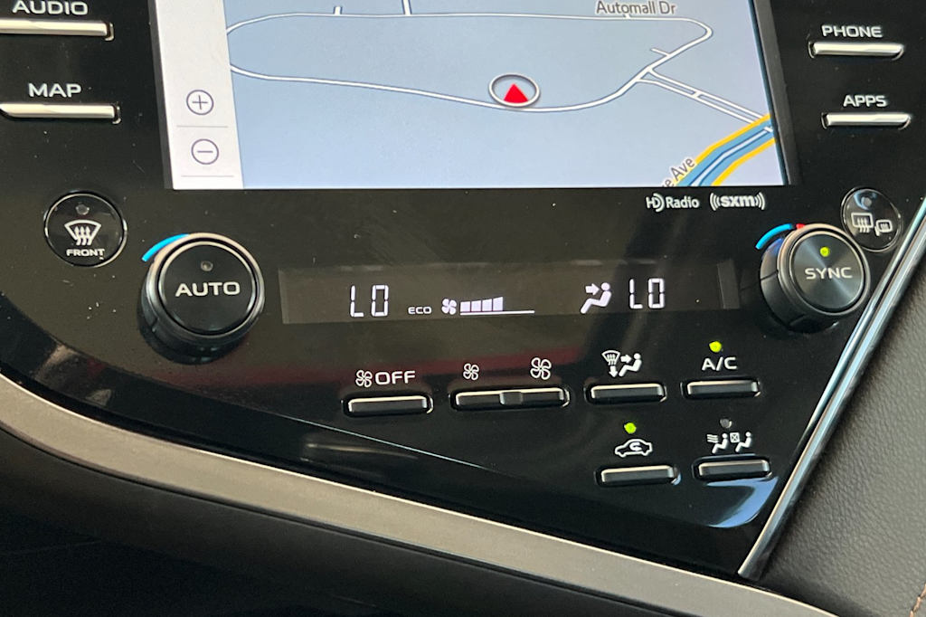 Thumbnail: 2020 Toyota Camry - 26