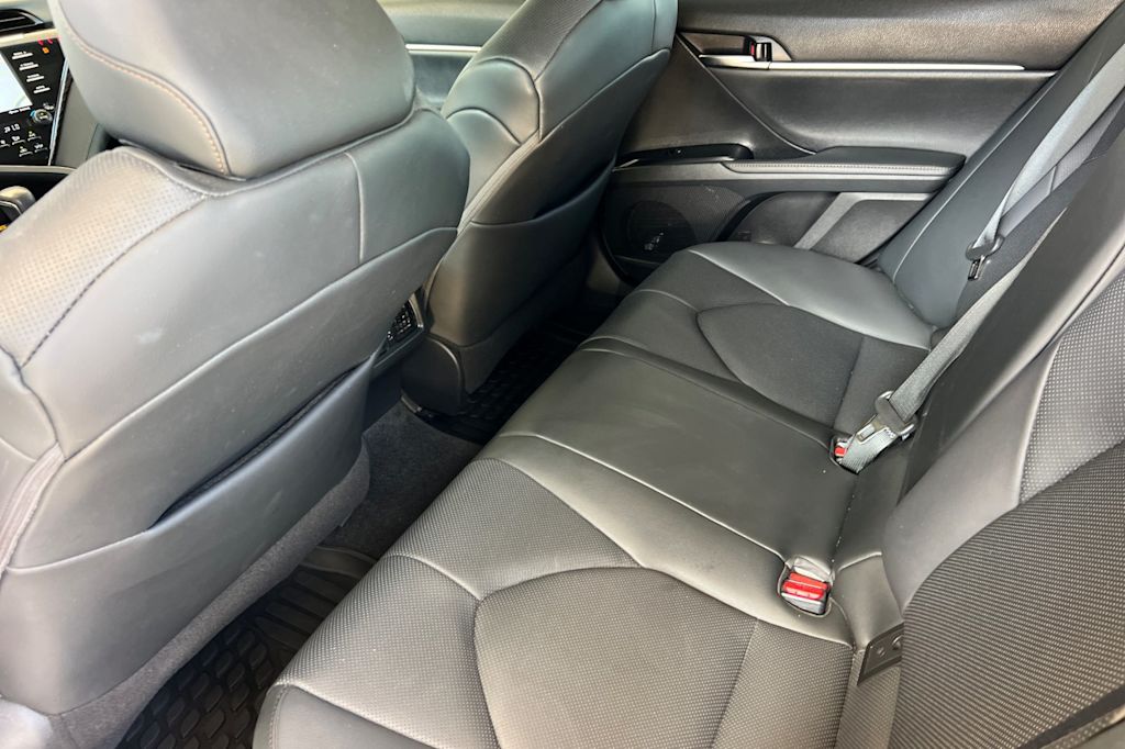 Thumbnail: 2020 Toyota Camry - 9