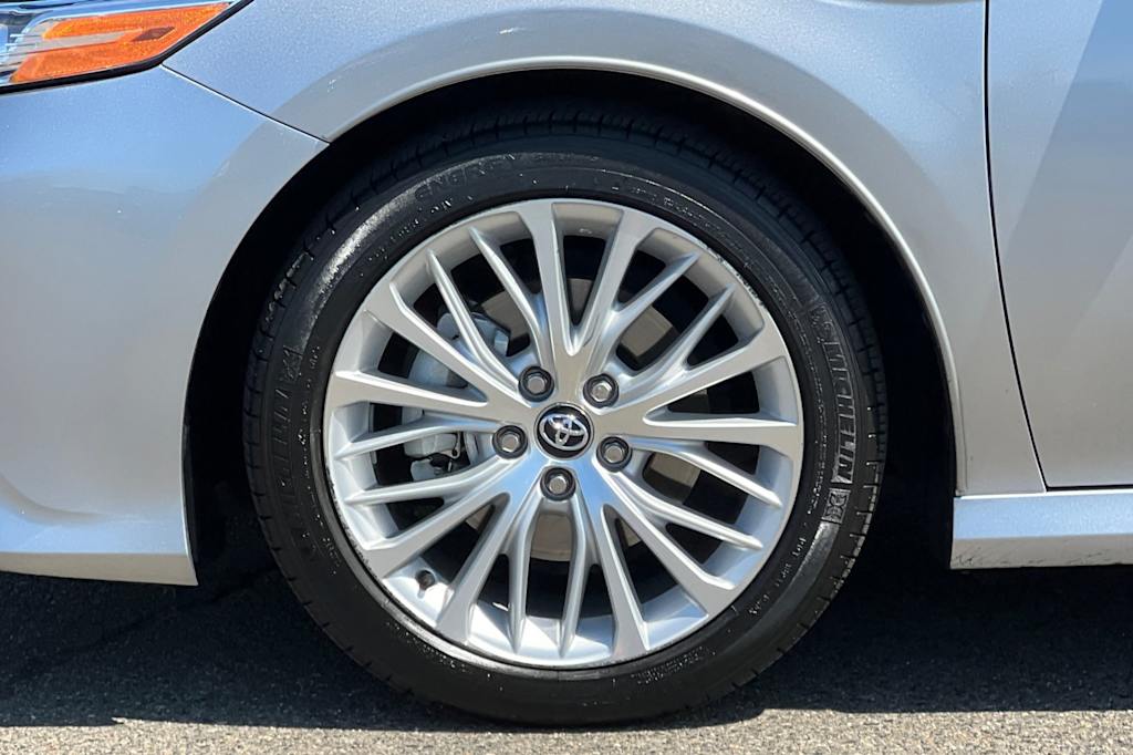 Thumbnail: 2020 Toyota Camry - 7