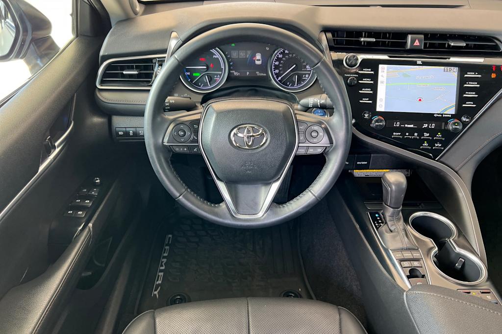 Thumbnail: 2020 Toyota Camry - 10