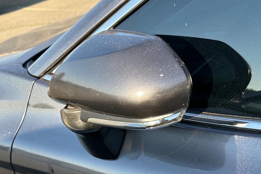 Thumbnail: 2023 Toyota Camry - 21