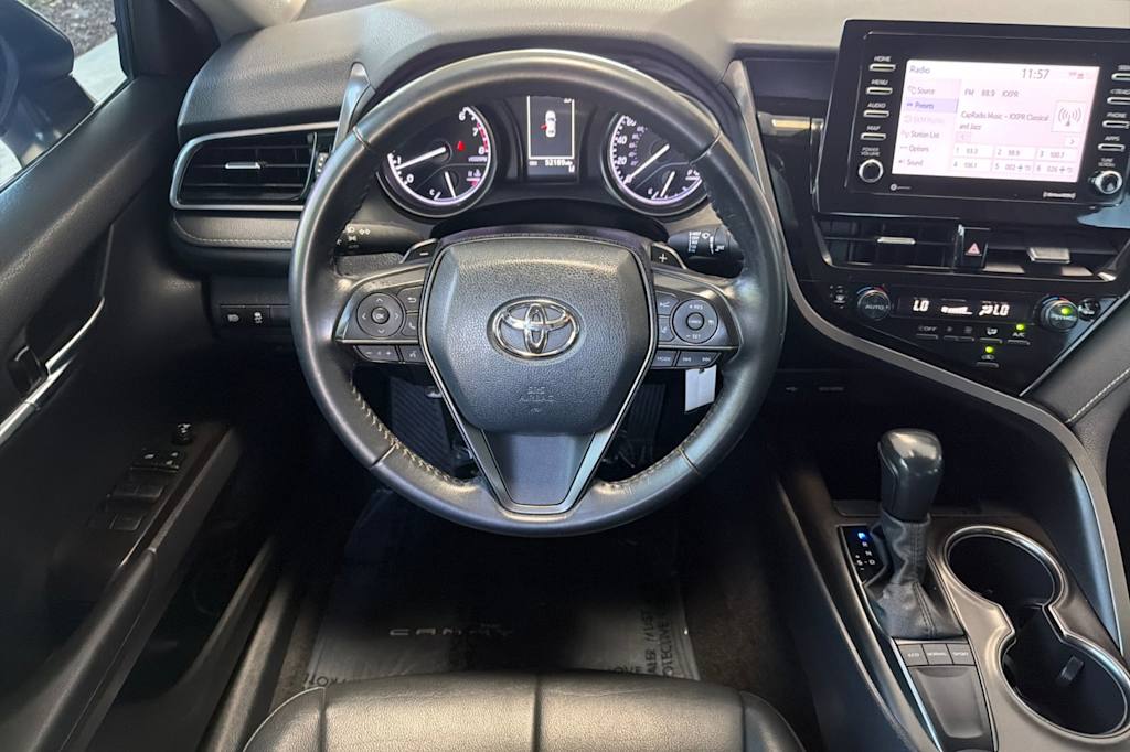 Thumbnail: 2022 Toyota Camry - 11