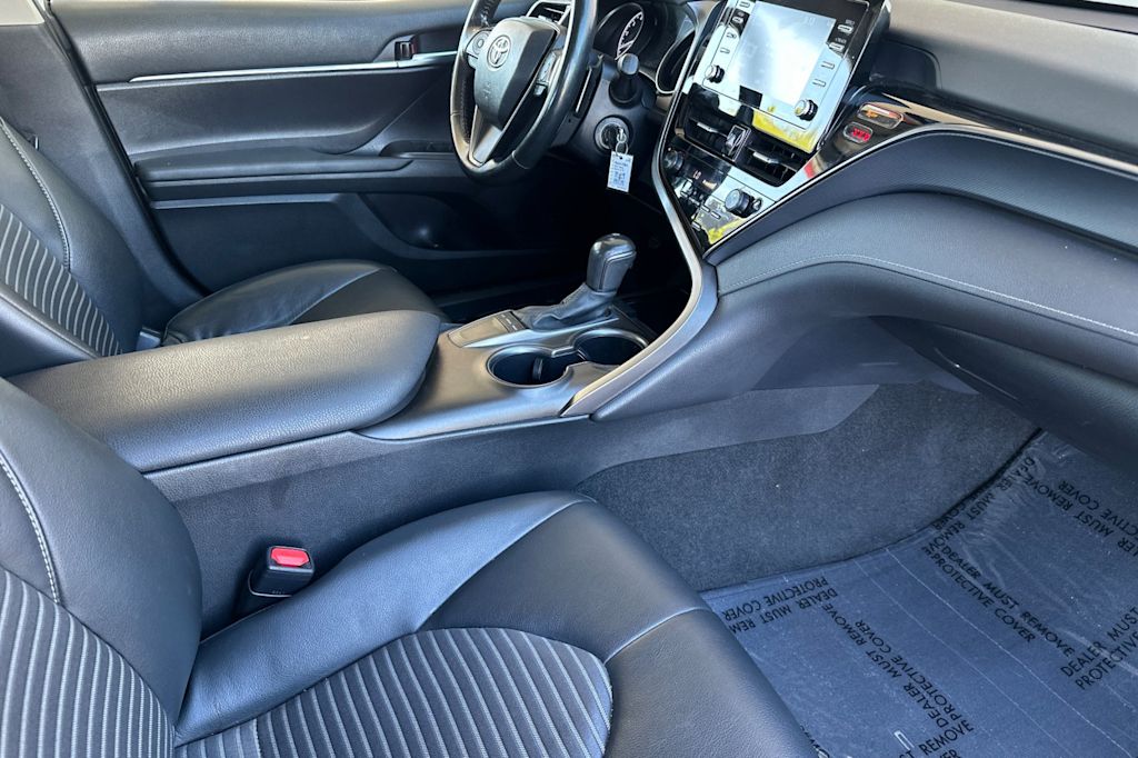 Thumbnail: 2024 Toyota Camry - 11