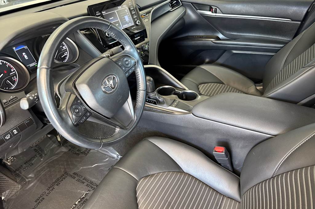 Thumbnail: 2023 Toyota Camry - 9