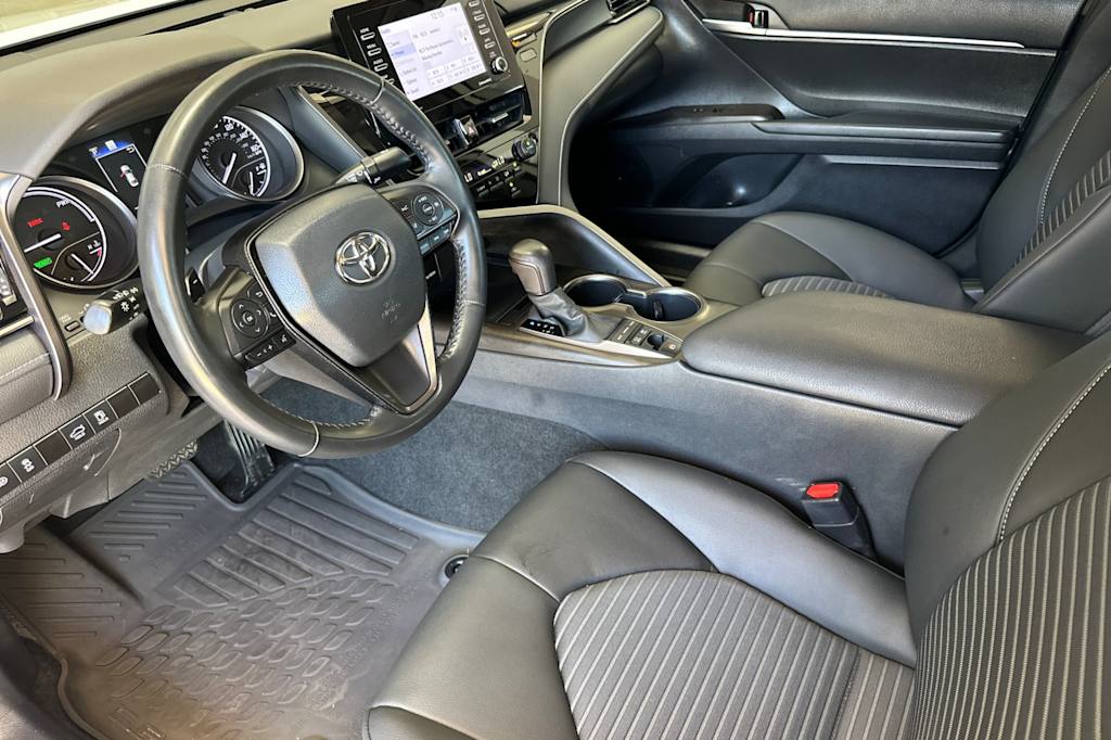 Thumbnail: 2023 Toyota Camry - 9