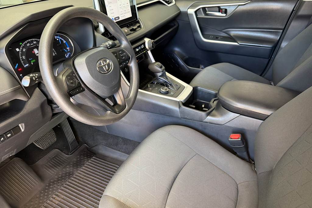 Thumbnail: 2024 Toyota RAV4 - 9