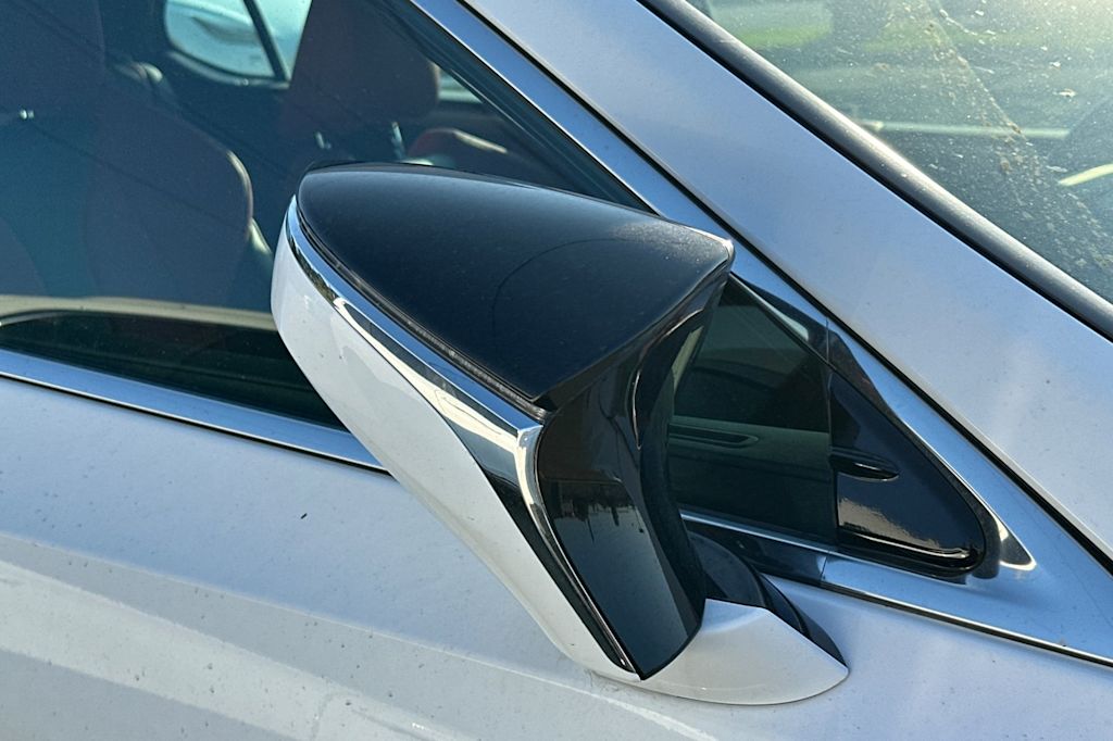 Thumbnail: 2023 Lexus ES - 14