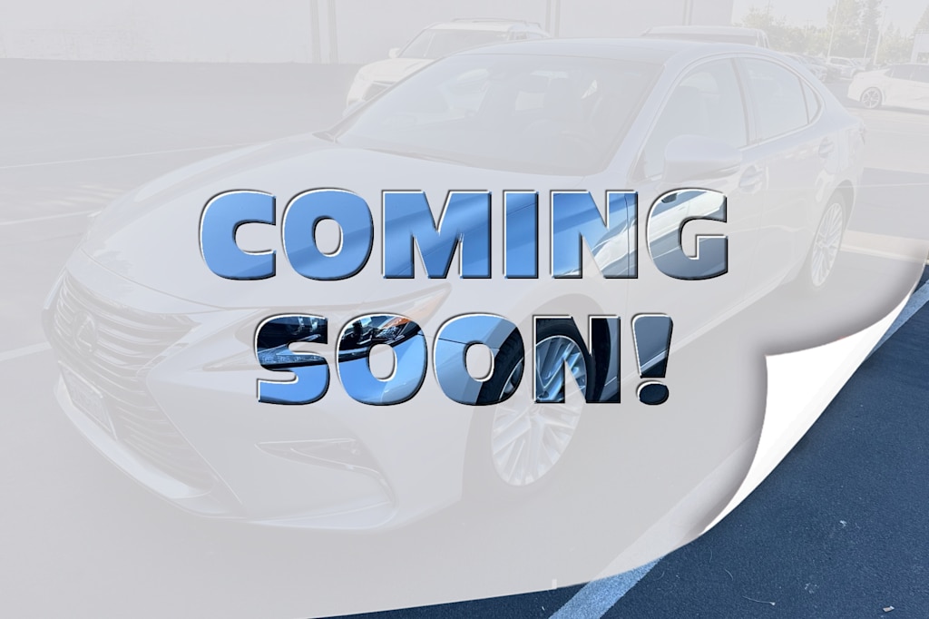 Thumbnail: 2018 Lexus ES - 4
