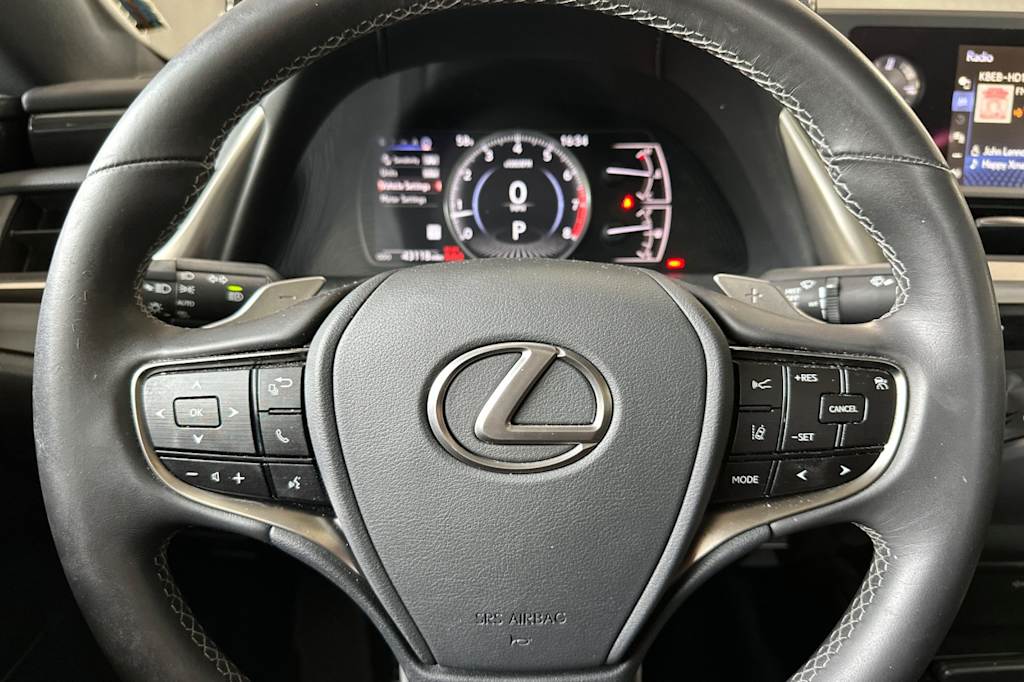 Thumbnail: 2020 Lexus ES - 28