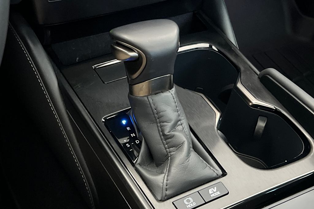 Thumbnail: 2025 Lexus ES - 12