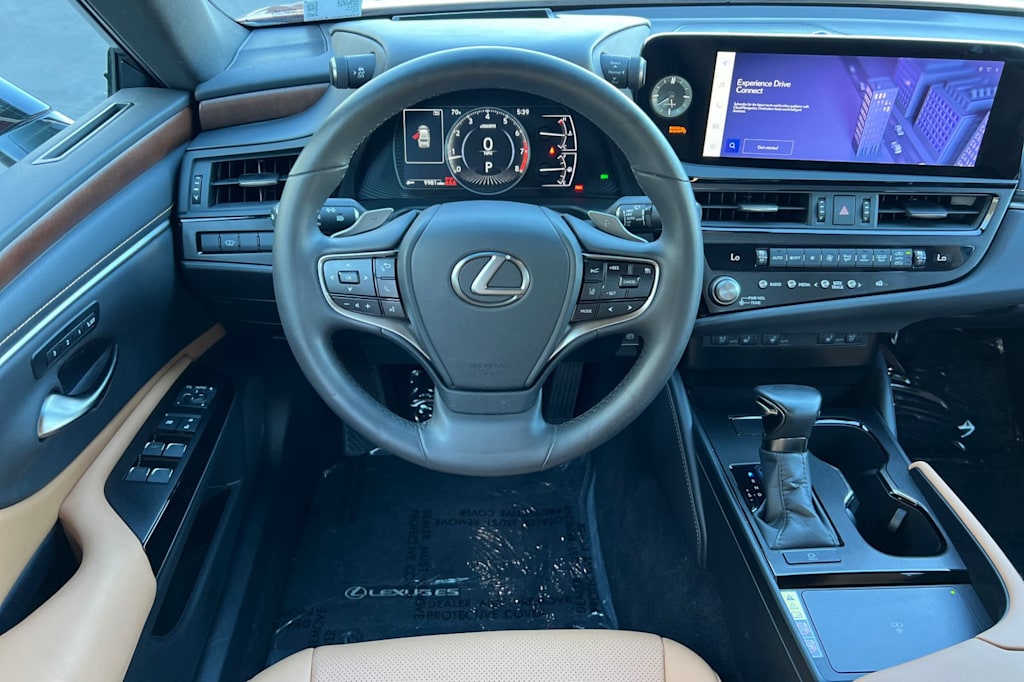Thumbnail: 2024 Lexus ES - 10