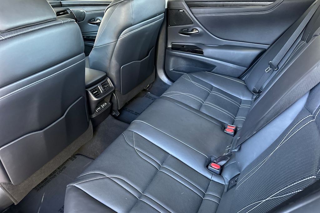 Thumbnail: 2024 Lexus ES - 10