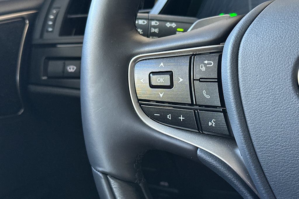 Thumbnail: 2024 Lexus ES - 29