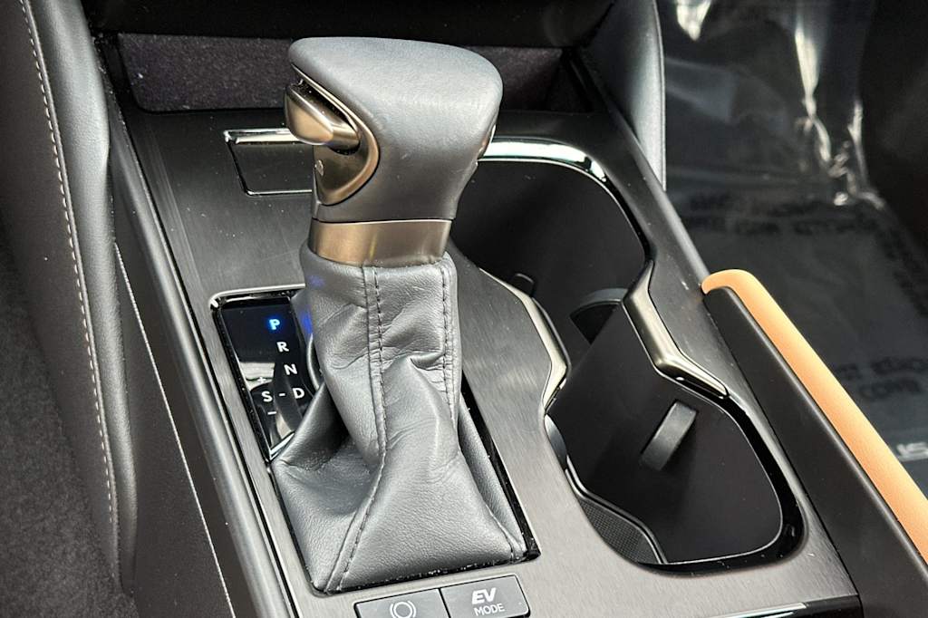 Thumbnail: 2023 Lexus ES - 14