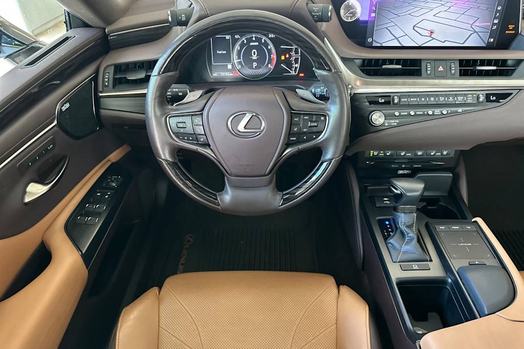 Thumbnail: 2021 Lexus ES - 11