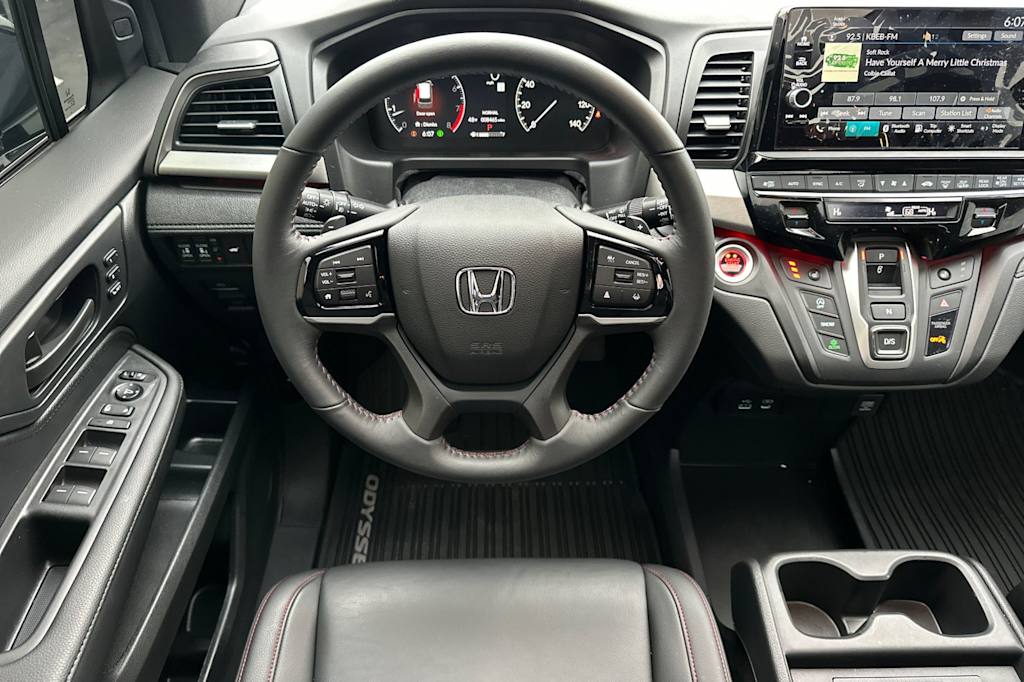 Thumbnail: 2025 Honda Odyssey - 9