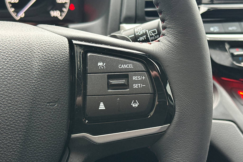 Thumbnail: 2025 Honda Odyssey - 31