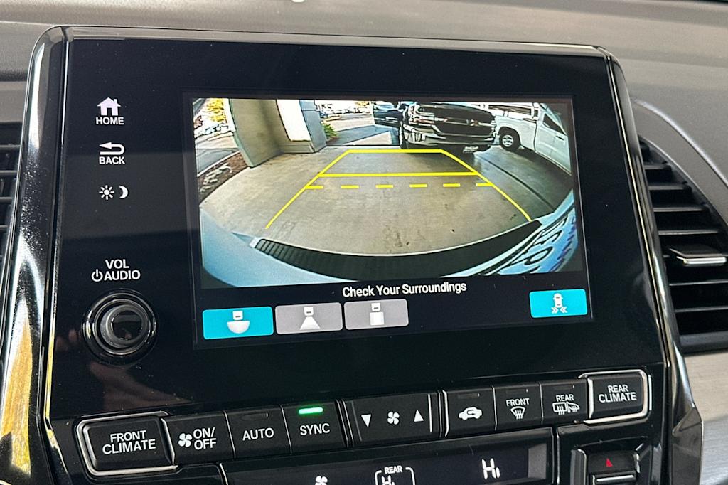 Thumbnail: 2019 Honda Odyssey - 24