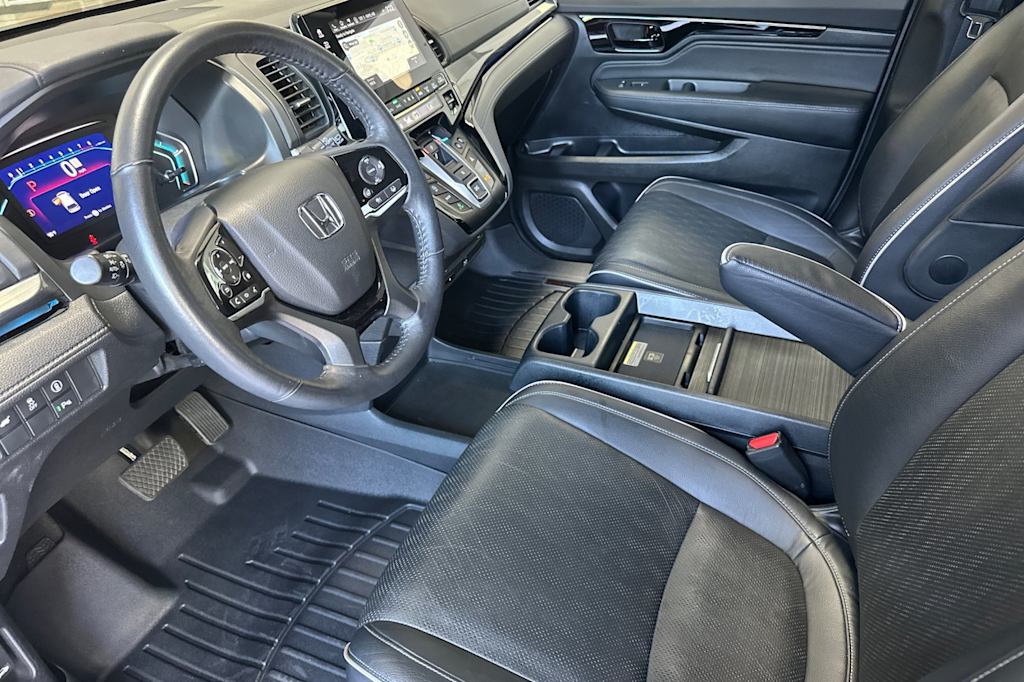 Thumbnail: 2023 Honda Odyssey - 10