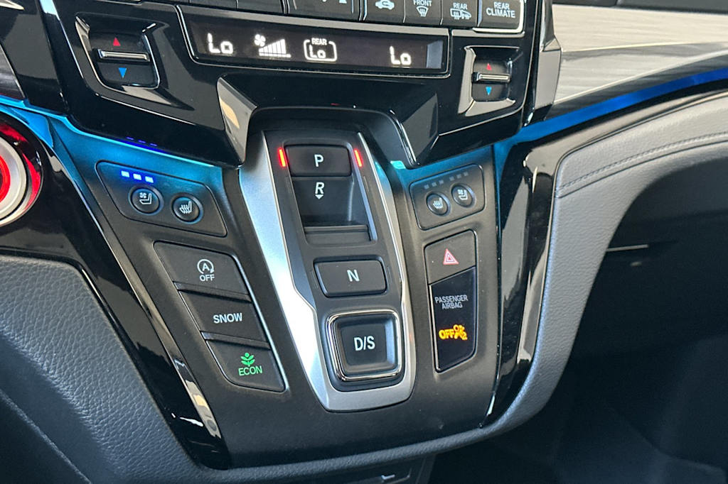 Thumbnail: 2023 Honda Odyssey - 14