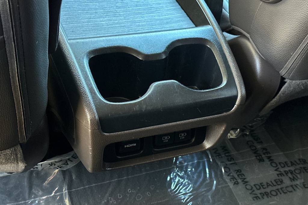 Thumbnail: 2019 Honda Odyssey - 14