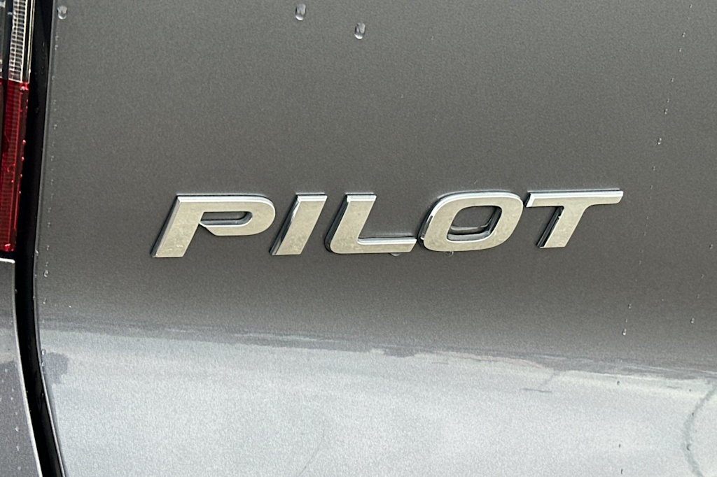 Thumbnail: 2019 Honda Pilot - 7