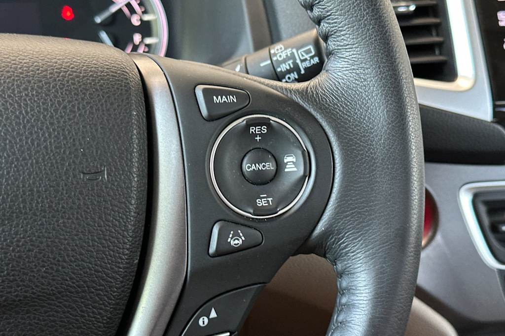 2017 Honda Pilot EX-L 32