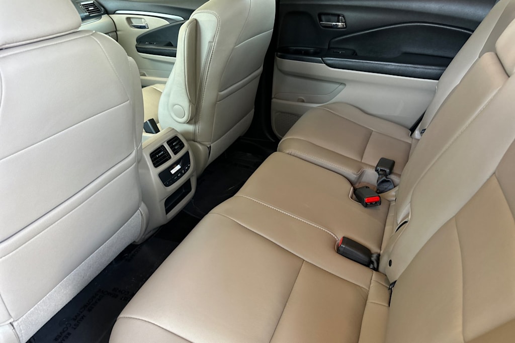 2017 Honda Pilot EX-L 12
