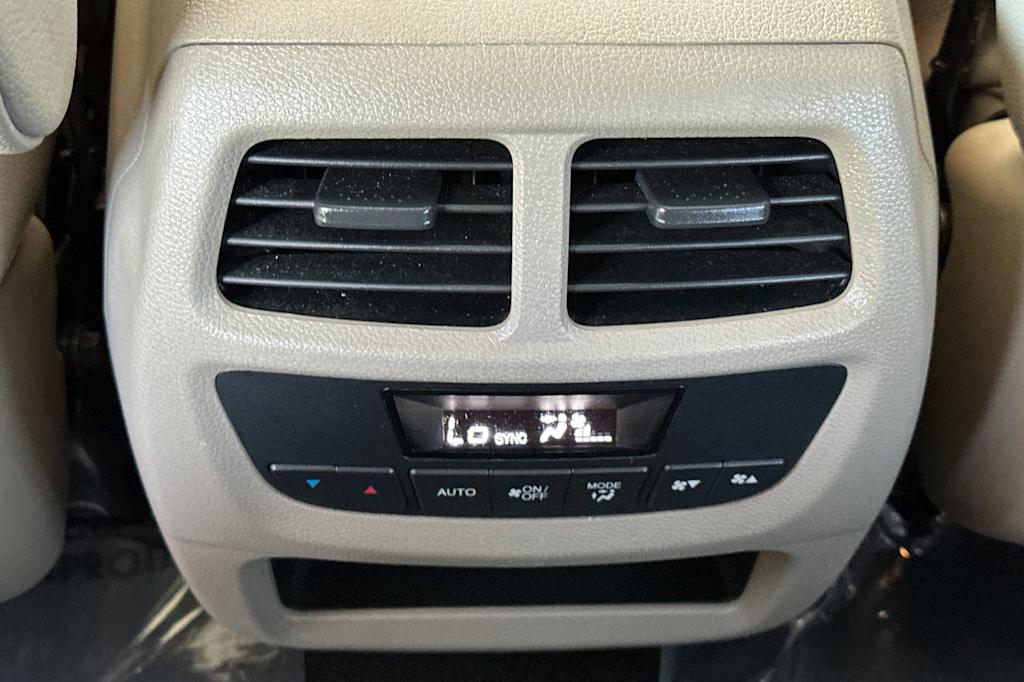 2017 Honda Pilot EX-L 23