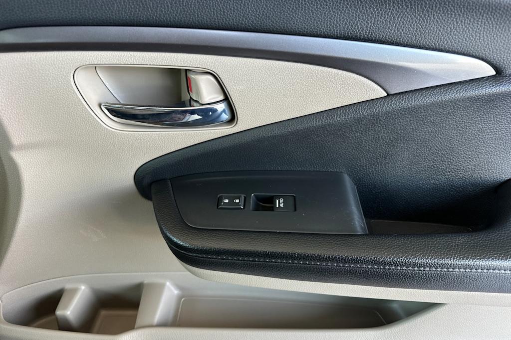 2017 Honda Pilot EX-L 26