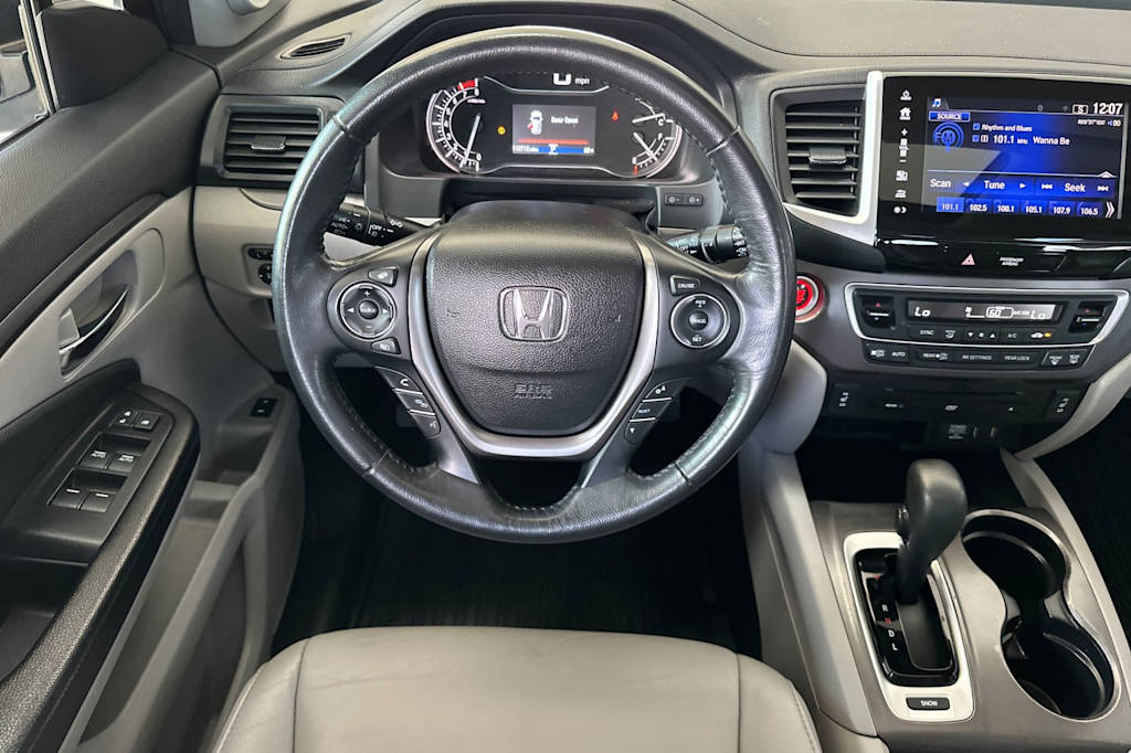 2017 Honda Pilot EX-L 9