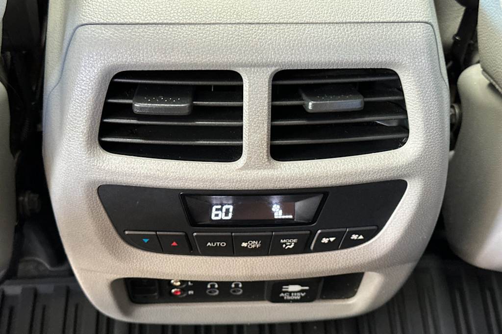 2017 Honda Pilot EX-L 23