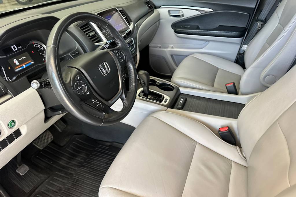 2017 Honda Pilot EX-L 10