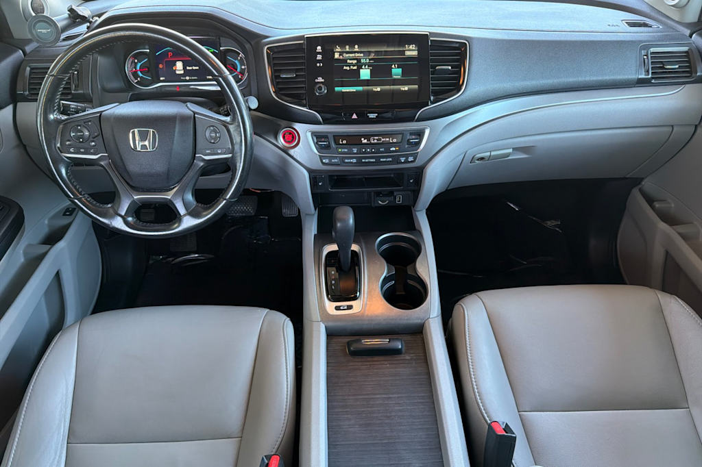 Thumbnail: 2019 Honda Pilot - 2