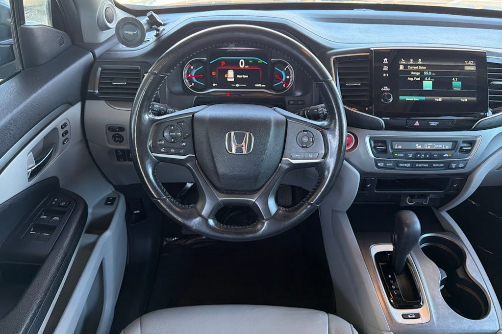 Thumbnail: 2019 Honda Pilot - 10