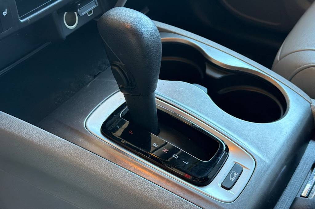 Thumbnail: 2019 Honda Pilot - 13