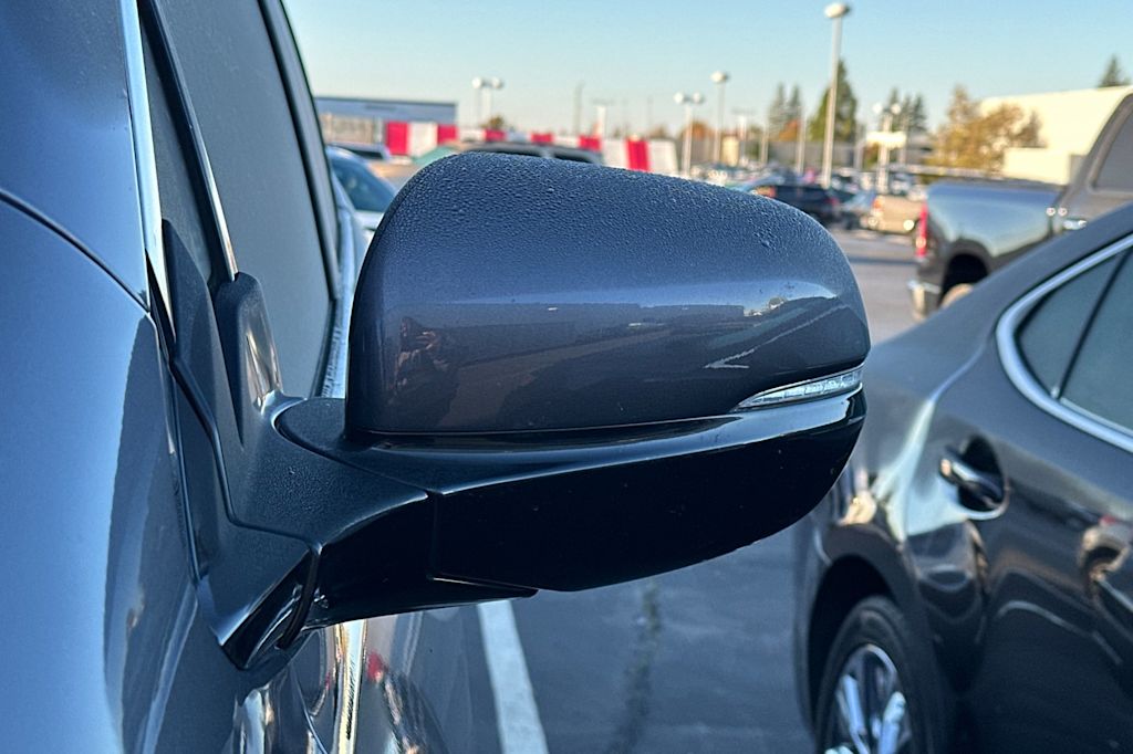 Thumbnail: 2019 Honda Pilot - 22