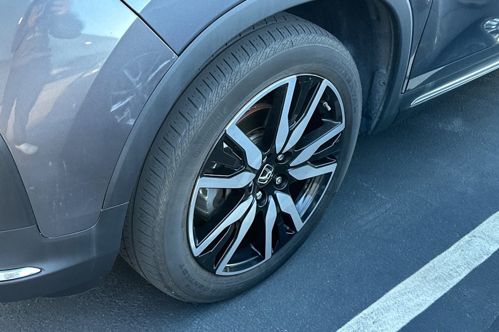 Thumbnail: 2019 Honda Pilot - 23